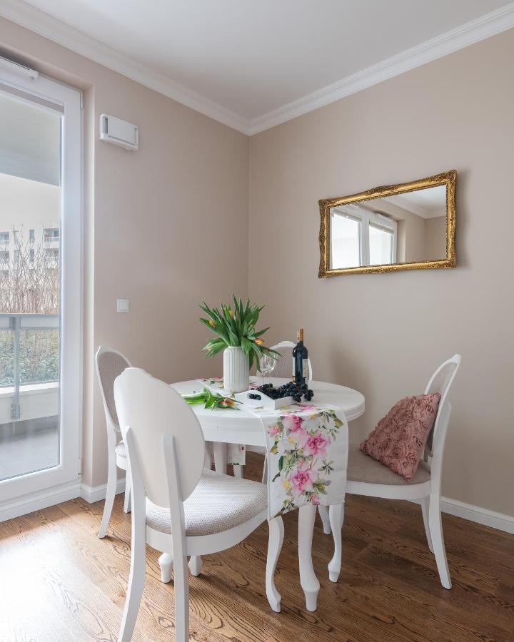 Kolska Serviced Apartments Warszawa Zewnętrze zdjęcie